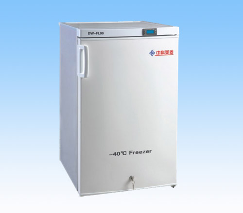 低温储存箱（-40℃）立式135升